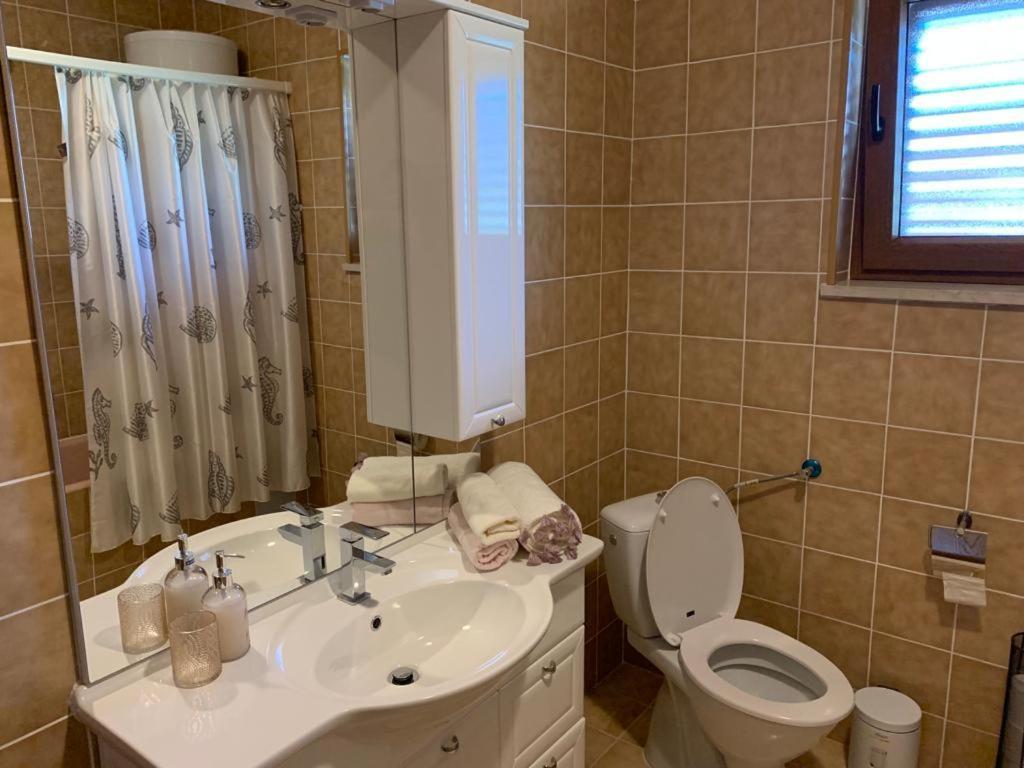 Apartment Juric Kaštel Novi Extérieur photo